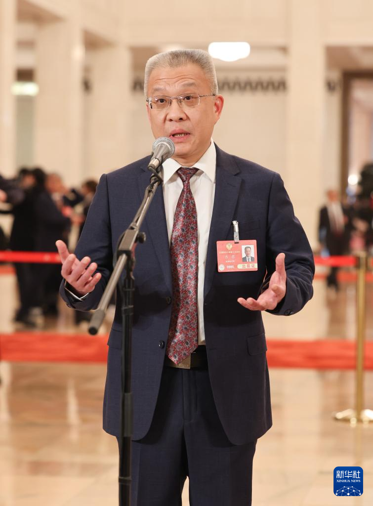 聚焦第二场“委员通道”